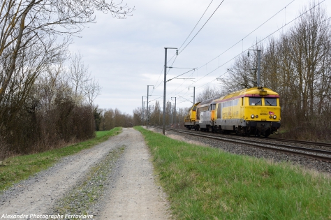 BB 67400 BB 67210 BB 69000 Train de locomotives entre Nevers et Clermont-FD