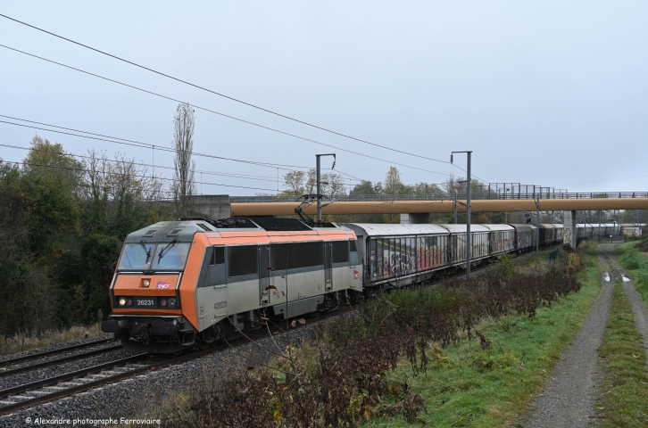 BB 26231Béton Train de flotte pour Clermont depuis le triage de Villeneuve avec en tête la 26231